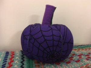 Ta-dah! One finished pumpkin!